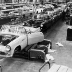 1956 FORD THUNDERBIRD ASSEMBLY LINE POSTER 24 X 18 INCHES Vintage!