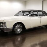 1968 Lincoln Continental Classic (Beige) POSTER 24 X 36 INCH Looks Sweet!