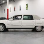 1998 Cadillac Fleetwood Limited (Side) POSTER 24 X 36 INCH SWEET LOOKING!