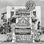 Gulf Gas Station Crystal City Texas 1939 POSTER 24 X 18 Inches Wall Art