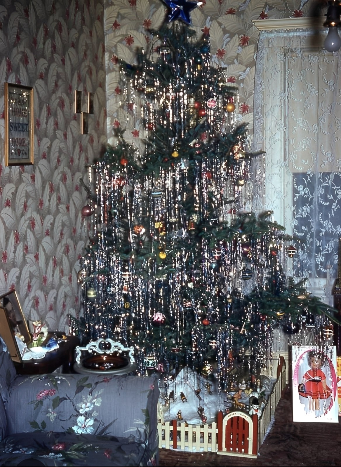 Vintage-Tinsel-Christmas-Tree-Classic-Holiday-Decor-POSTER-24-X-18-Inches-Sweet-116824591491 Vintage Tinsel Christmas Tree Classic Holiday Decor POSTER 24 X 18 Inches Sweet - Image 1
