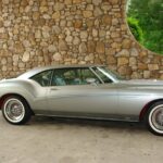 1971 BUICK RIVIERA (SIDE) Poster 24 X 36 Inch SWEET LAND YACHT!