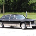 1979 Lincoln Continental Town Car POSTER 24 X 36 INCH Big & Beautiful!