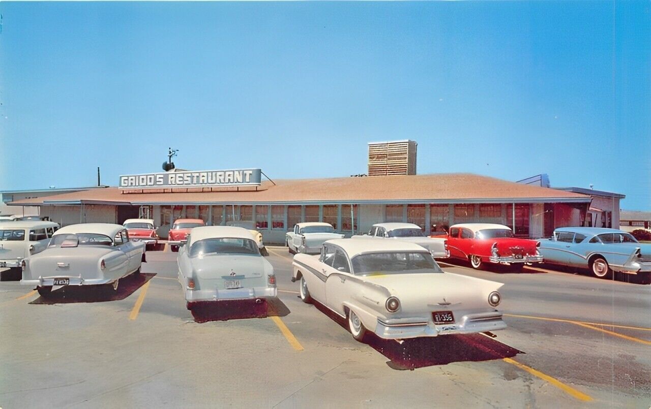 Gaidos-Seafood-Restaurant-Galveston-Texas-1950s-POSTER-24-X-18-Inches-Wall-Art-126903140803 Gaido's Seafood Restaurant Galveston Texas 1950s POSTER 24 X 18 Inches Wall Art - Image 1