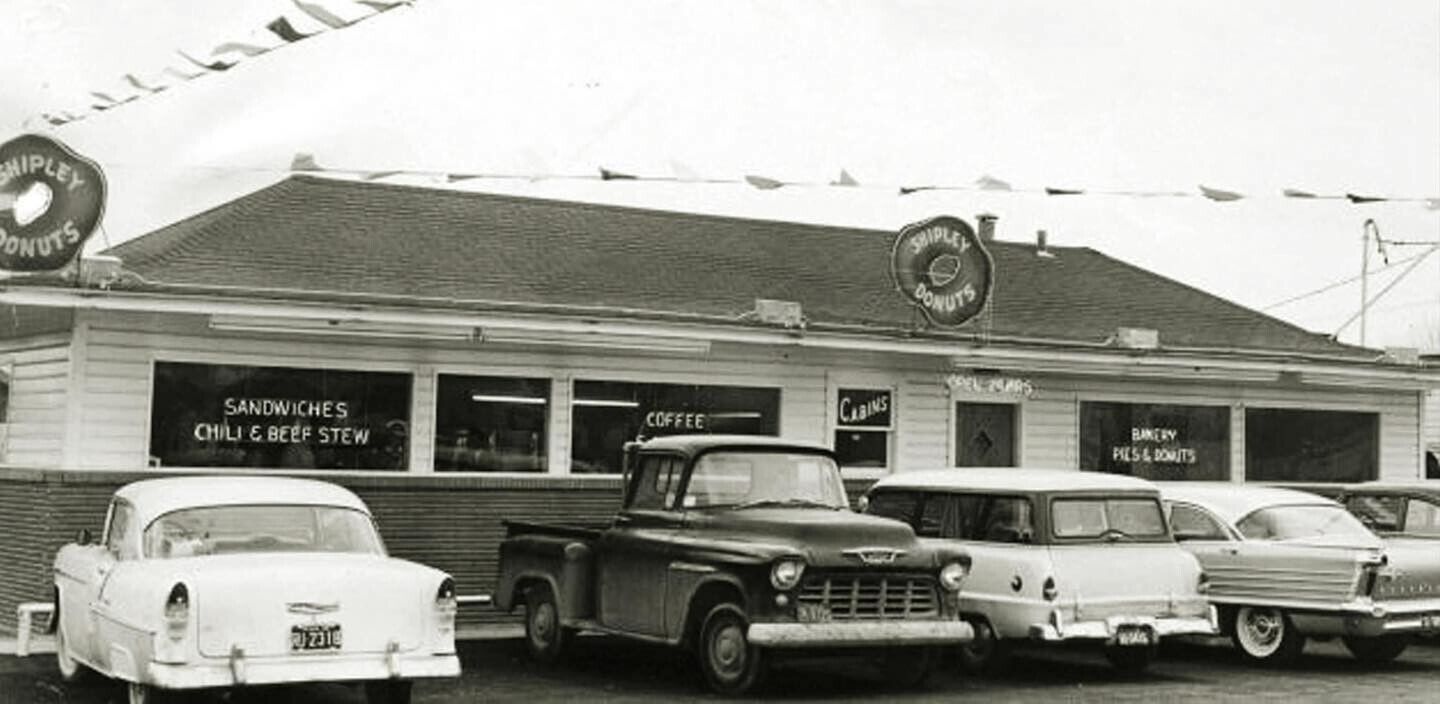 Shipley-Do-Nuts-Houston-Texas-1950s-POSTER-24-X-18-Inches-Wall-Art-116457515844 Shipley Do-Nuts Houston Texas 1950s POSTER 24 X 18 Inches Wall Art - Image 1
