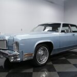 1975 Lincoln Continental Town Car (Light Blue) POSTER 24 X 36 INCH Nice Looking!