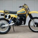 1980 Suzuki RM400 Motorcycle POSTER 24 X 36 INCH Sweet!