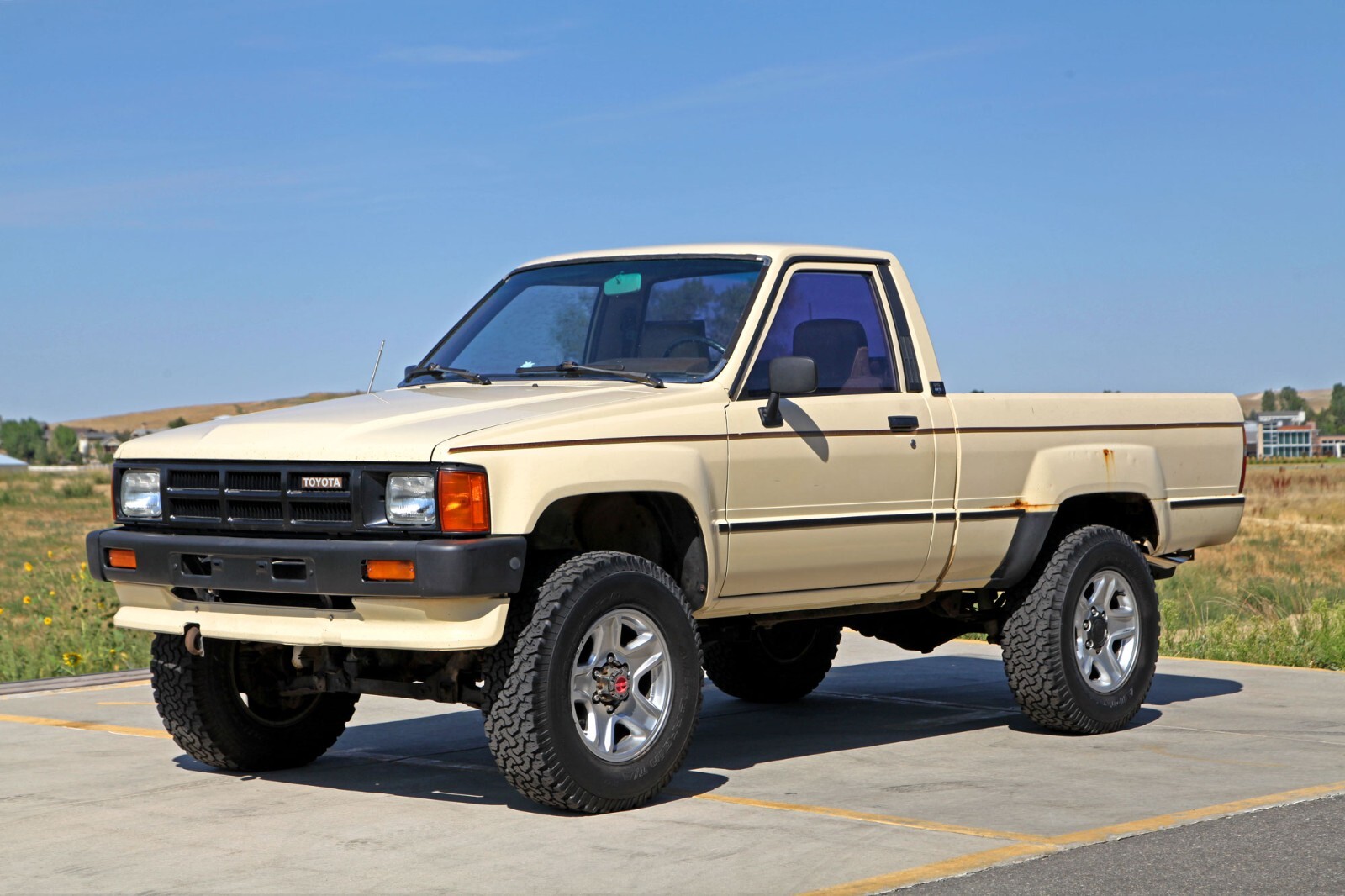 1986-Toyota-Turbocharged-4x4-Truck-POSTER-24-X-36-INCH-Vintage-Wall-Art-Nice-116543921585 1986 Toyota Turbocharged 4x4 Truck POSTER 24 X 36 INCH Vintage Wall Art Nice! - Image 1