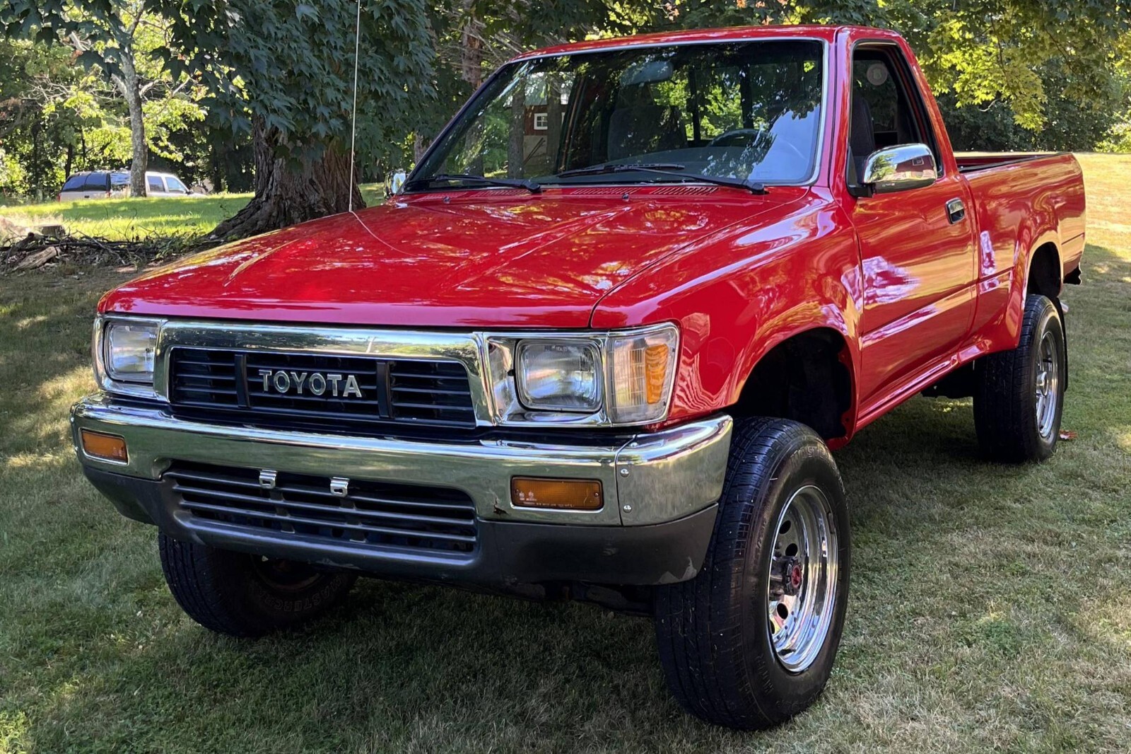 1989-Toyota-Truck-Deluxe-4x4-Red-POSTER-24-X-36-INCH-Vintage-Wall-Art-127027451615 1989 Toyota Truck Deluxe 4x4 (Red) POSTER 24 X 36 INCH Vintage Wall Art - Image 1