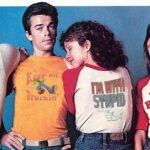 70's MEN'S & WOMEN'S GROOVY T's POSTER 24 X 18 Inches Nice!