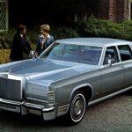 1977 Lincoln Continental Town Car Ad POSTER 24 X 36 INCH Looks Sweet!