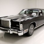 1979 Lincoln Continental Town Car (Angle) POSTER 24 X 36 INCH Big & Beautiful!