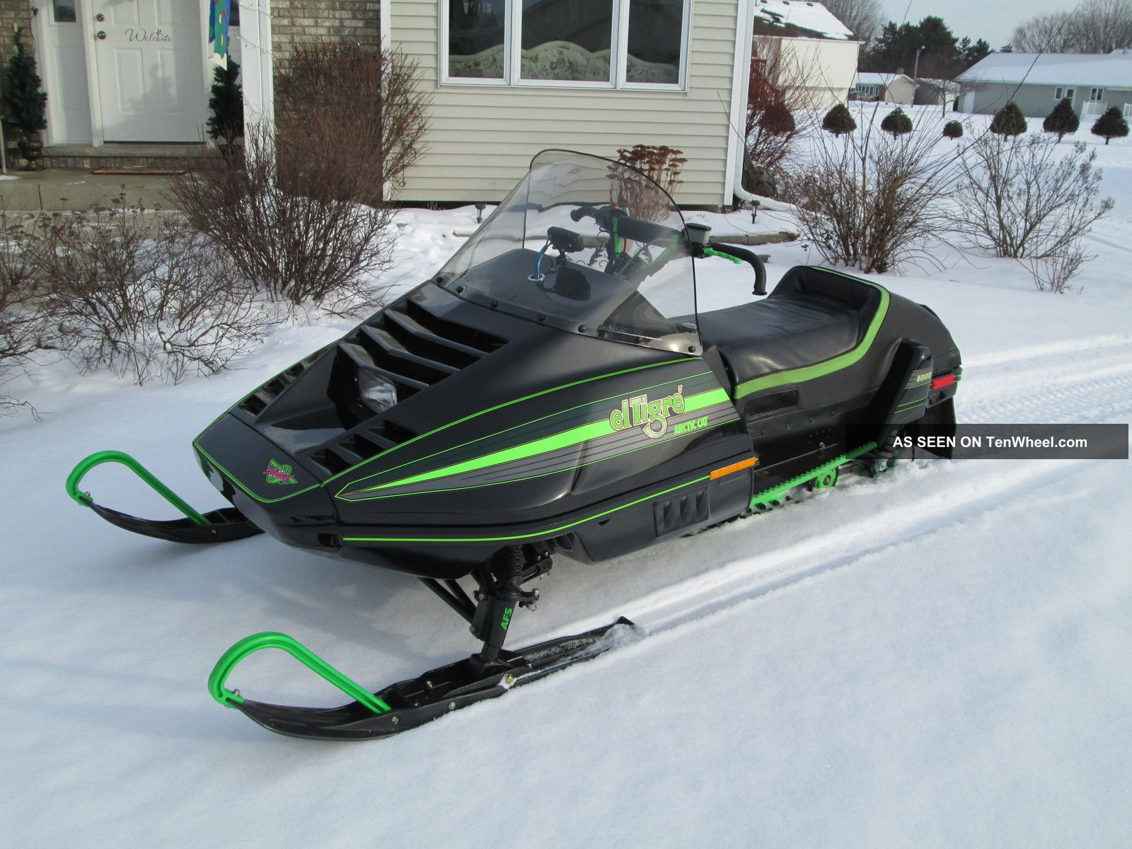 1988-Arctic-Cat-El-Tigre-Snowmobile-SLED-Poster-24-X-24-Inch-SWEET-116435693896 1988 Arctic Cat El Tigre Snowmobile SLED Poster 24 X 24 Inch SWEET! - Image 1