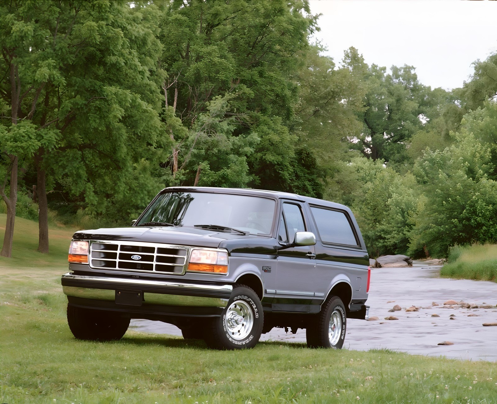 1995-Ford-Bronco-POSTER-24-X-36-INCH-Sweet-127327323966 1995 Ford Bronco POSTER 24 X 36 INCH Sweet! - Image 1