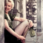 Marilyn Monroe (Smile) 24 X 18 Inches Sweet!