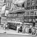 1951 NEW YORK Times Square Street Scene PHOTO Bus Stop POSTER 24 X 18 INCHES