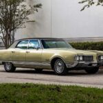1968 Oldsmobile 98 Ninety Eight (Green Grass) Poster 24 X 36 Inch SWEET!