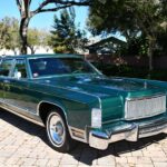 1976 Lincoln Town Car green POSTER 24 X 36 INCH Looks Sweet!