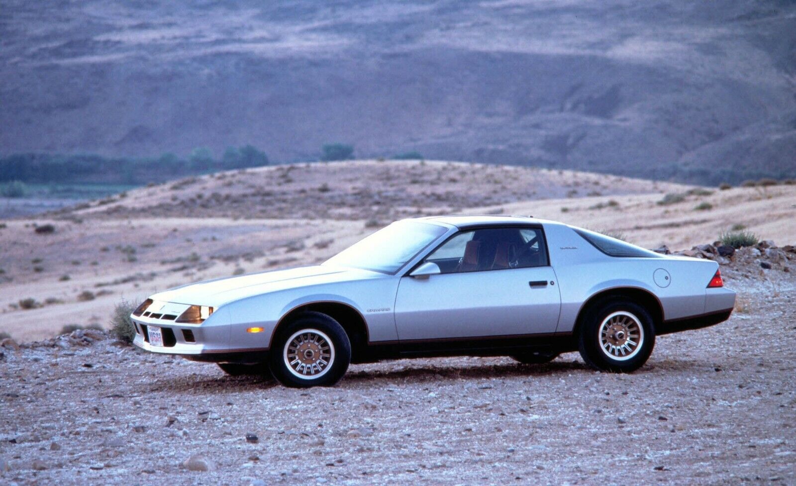 1985-Chevrolet-Camaro-Berlinetta-POSTER-24-X-36-INCH-SWEET-LOOKING-114301415887 1985 Chevrolet Camaro Berlinetta POSTER 24 X 36 INCH SWEET LOOKING! - Image 1