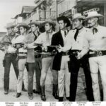 Warner Bros Cowboys POSTER 24 X 18 Inches James Garner Ty Hardin CLASSIC TV