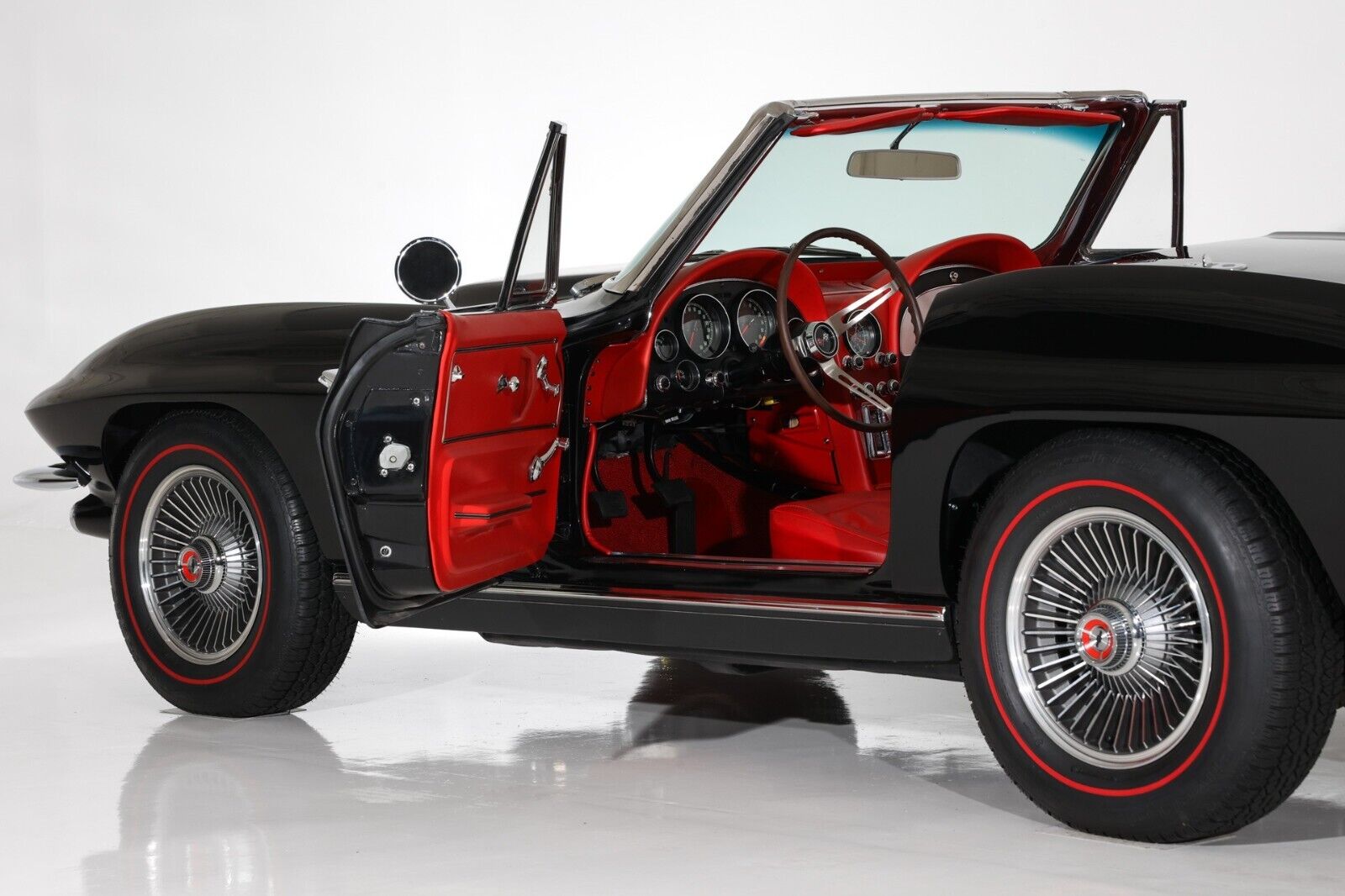 1967 Chevy Corvette 427 Poster 24x36 Classic Sports Car Art Vintage Collectible - Image 1