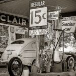1940s SINCLAIR (Gas War)POSTER 24 X 18 INCH Looks Sweet!