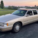 1998 CADILLAC FLEETWOOD LIMITED POSTER 24 X 36 INCH SWEET LOOKING CLASSIC!