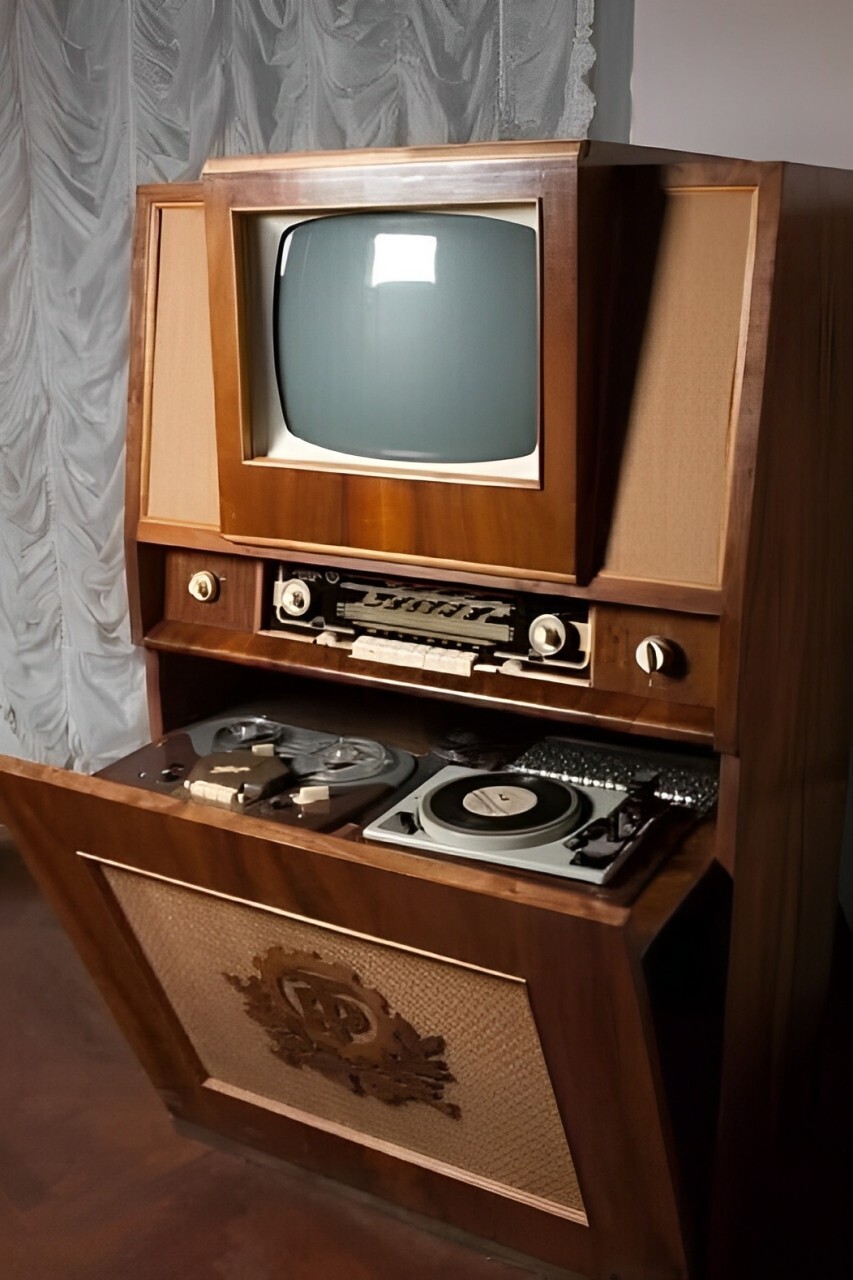 TV-Record-Player-Reel-to-Reel-Radio-Combo-POSTER-24-X-18-INCH-VINTAGE-116657258939 TV, Record Player, Reel to Reel, Radio Combo POSTER 24 X 18 INCH VINTAGE - Image 1
