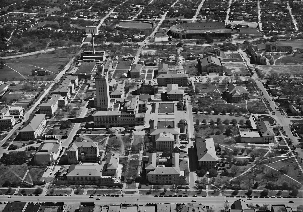 The-University-of-Texas-Austin-Texas-1940-POSTER-24-X-18-Inches-WALL-ART-116457521989 The University of Texas Austin Texas 1940 POSTER 24 X 18 Inches WALL ART - Image 1